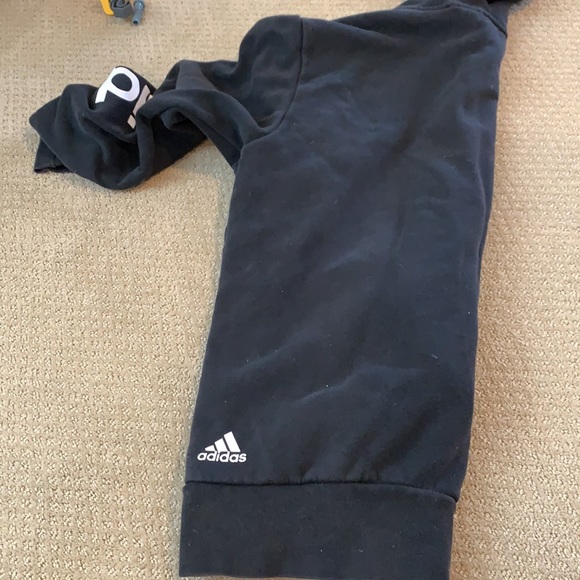 Sweatshirt - Picture 4 of 4